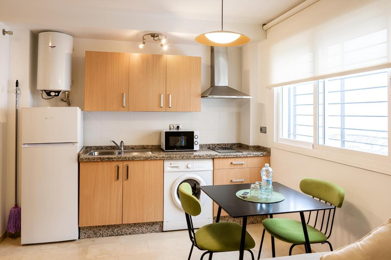 Teatro Suites Malaga City Flat Exterior photo