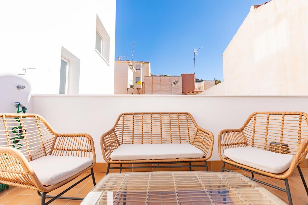 Teatro Suites Malaga City Flat Exterior photo
