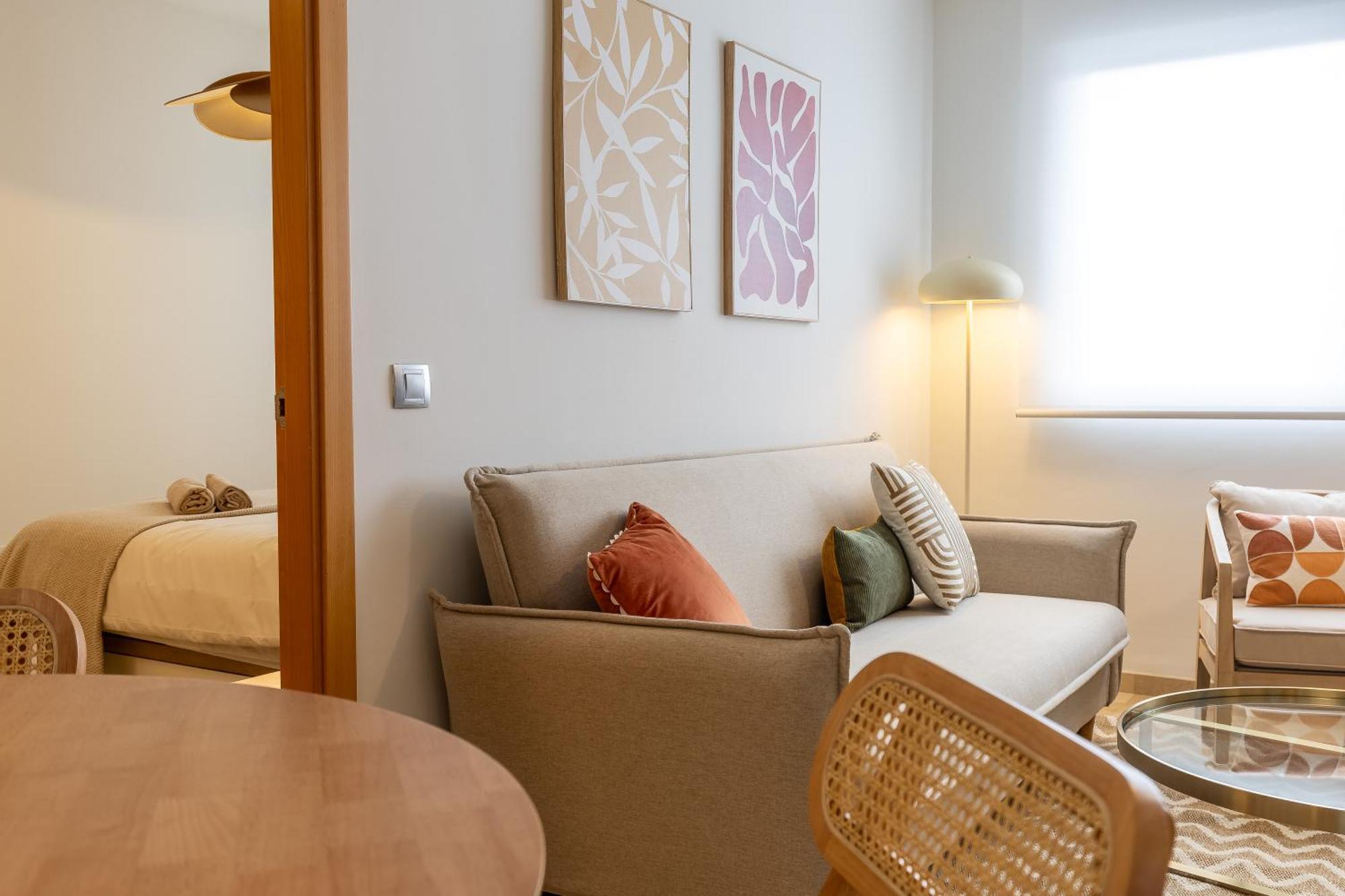Teatro Suites Malaga City Flat Exterior photo